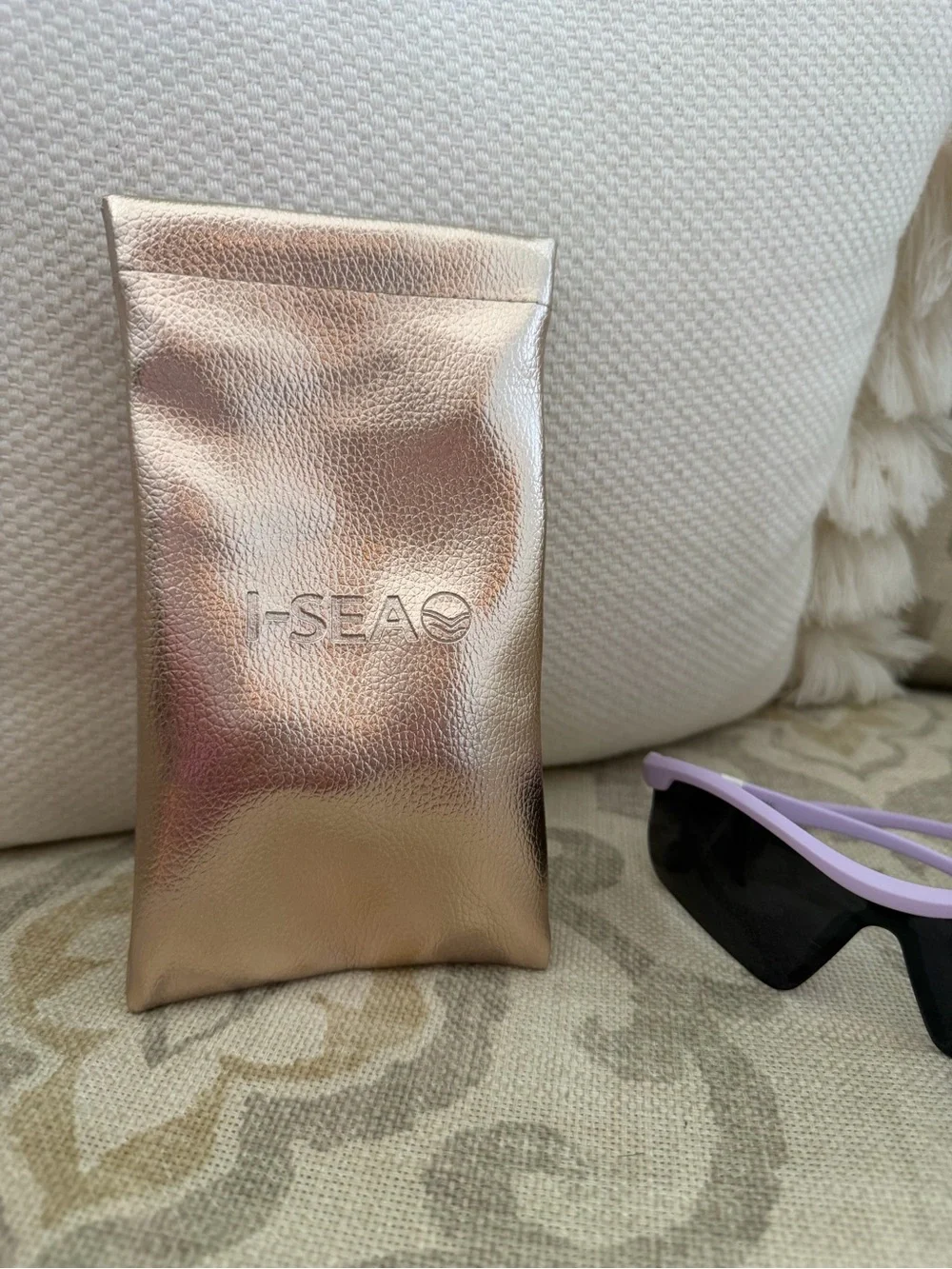ISea new case